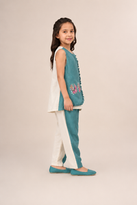 Floral Embroidered Co-ord Set for Girls — Soft Viscose Ethnic Wear